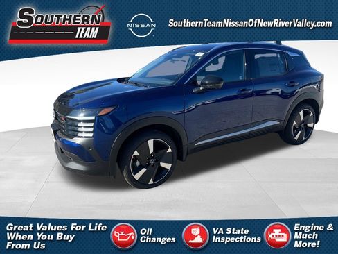 New 2026 Nissan Kicks SR w/ Cold Weather Package AWD/4WD image 1