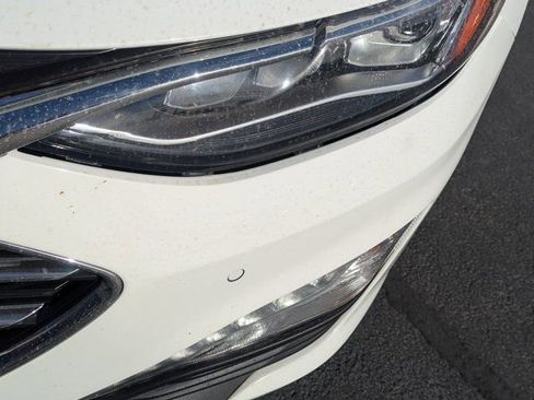 Used 2022 Chevrolet Malibu Premier image 11