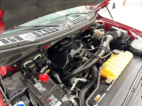 Used 2017 Ford F150 XLT w/ Equipment Group 302A Luxury image 13