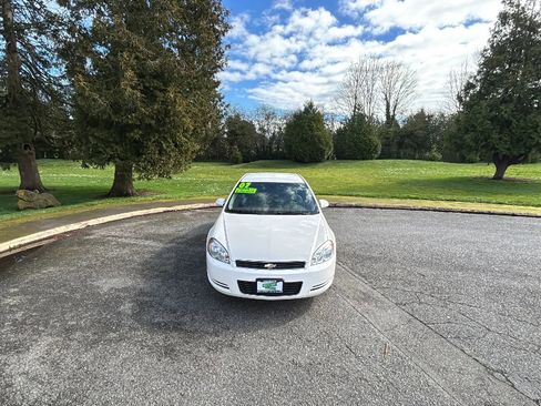 Used 2007 Chevrolet Impala LT image 2