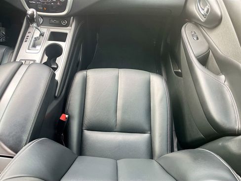 Used 2024 Nissan Murano SL FWD image 25