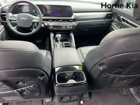 Certified 2024 Kia Telluride S FWD image 21
