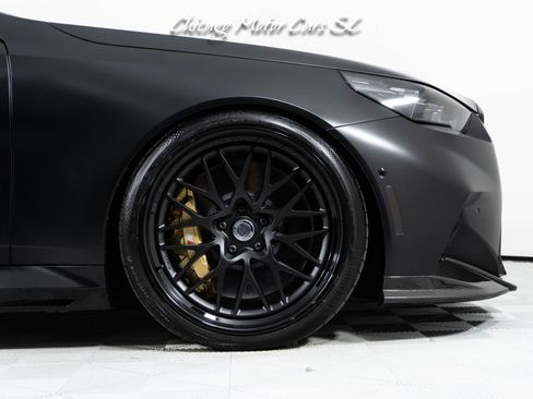 Used 2025 BMW M5 w/ Carbon Package AWD/4WD image 12