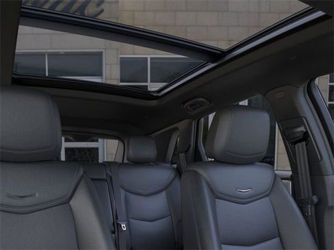 New 2025 Cadillac XT5 Premium Luxury w/ LPO, Floor Liner Package image 24