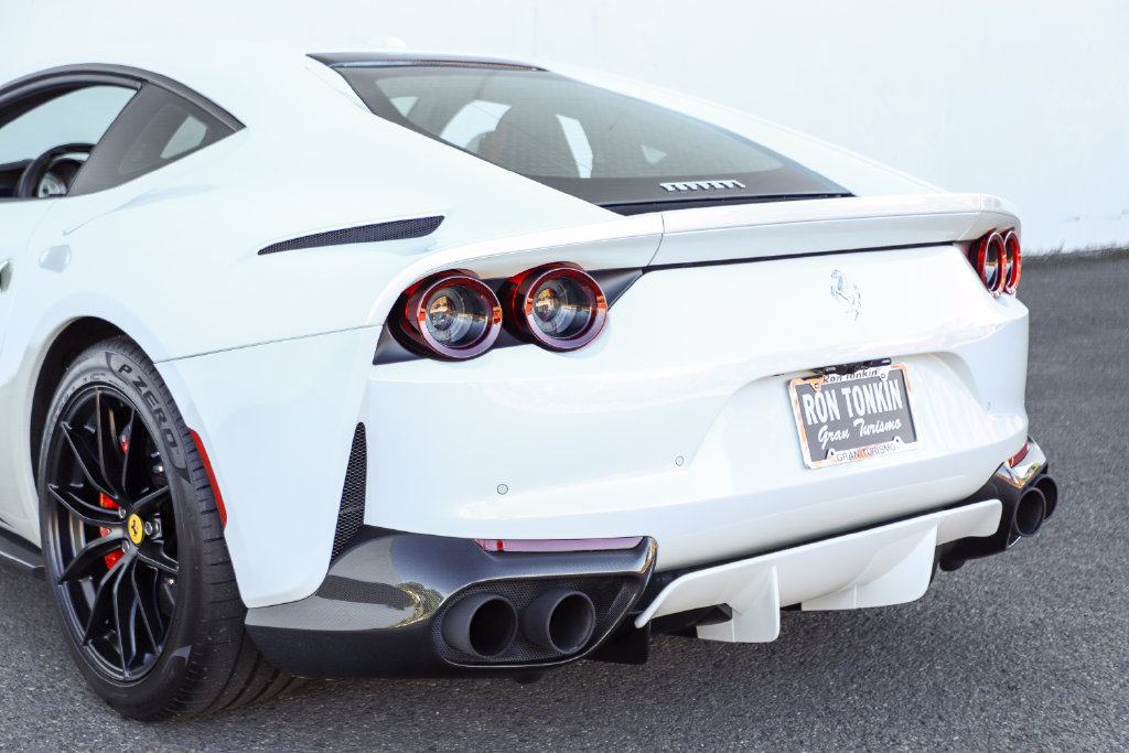 Certified 2018 Ferrari 812 Superfast RWD image 38