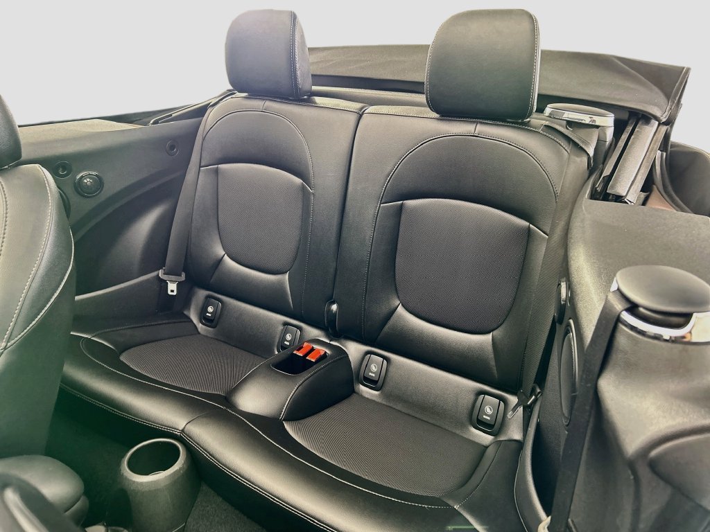 Used 2016 MINI Cooper Convertible FWD image 19