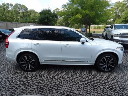 Certified 2025 Volvo XC90 B6 Plus w/ Protection Package Premier AWD/4WD image 5