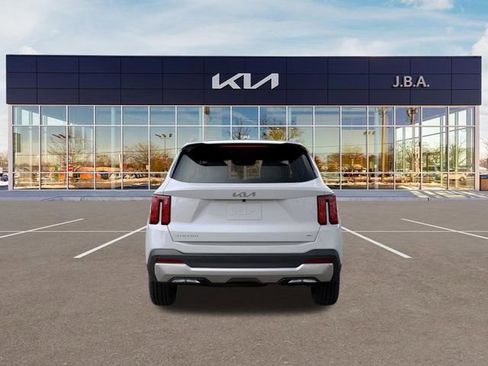 New 2026 Kia Sorento EX FWD image 5