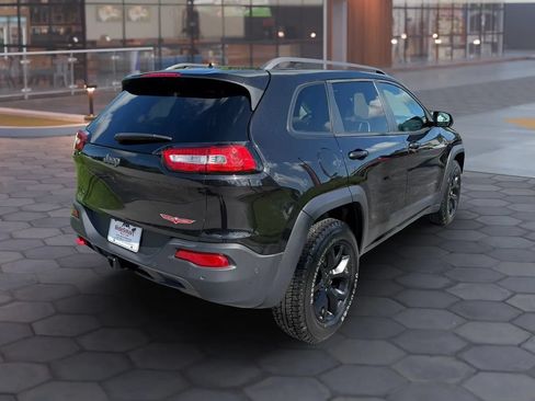 Used 2014 Jeep Cherokee Trailhawk w/ Technology Group AWD/4WD image 11