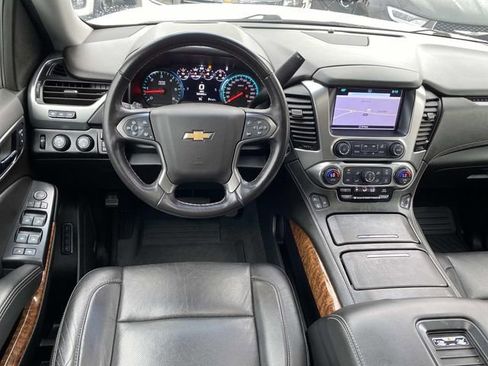 Used 2020 Chevrolet Tahoe Premier AWD/4WD image 11
