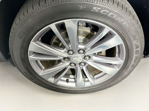 Used 2020 Cadillac XT6 Premium Luxury FWD image 11