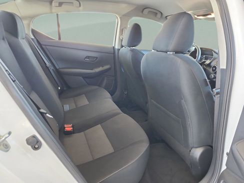 Used 2024 Nissan Sentra SV image 18