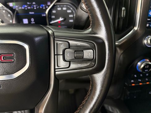 Used 2021 GMC Sierra 1500 AT4 w/ AT4 Premium Package AWD/4WD image 23