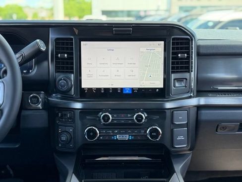 Used 2026 Ford F250 Lariat w/ Black Appearance Package AWD/4WD image 27