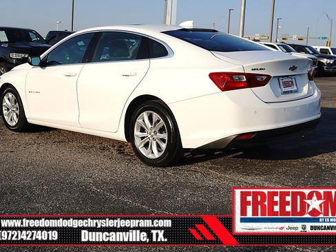 Used 2024 Chevrolet Malibu LT FWD image 3