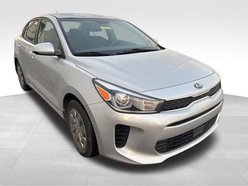 Used 2020 Kia Rio S image 1