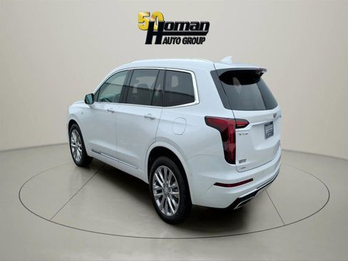 Used 2024 Cadillac XT6 Premium Luxury w/ Technology Package image 3