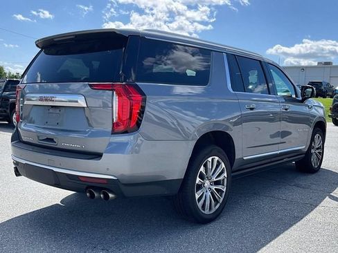 Used 2021 GMC Yukon XL Denali AWD/4WD image 5