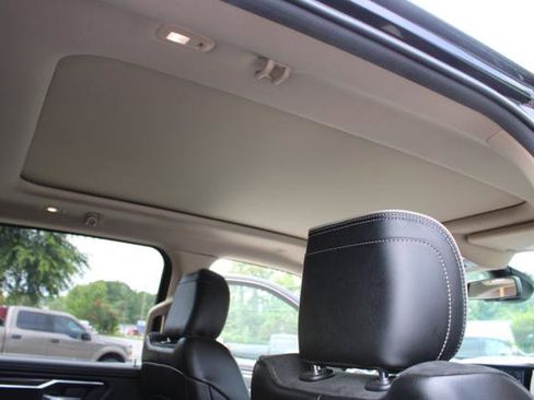 Used 2019 RAM 1500 Laramie image 29