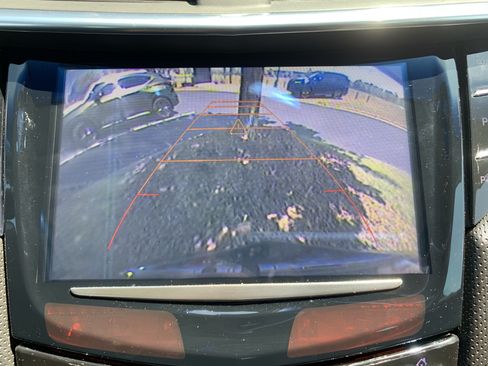 Used 2016 Cadillac XTS Luxury FWD image 25
