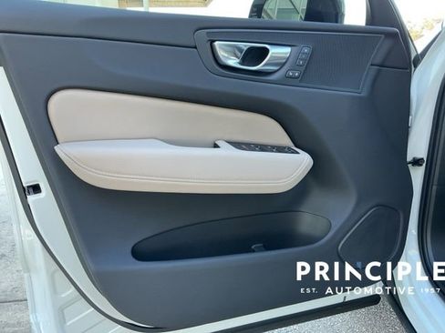 Used 2026 Volvo XC60 B5 Plus w/ Climate Package image 23