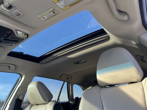 Used 2021 Subaru Outback Limited w/ Popular Package #2 image 11