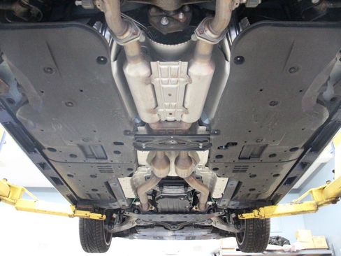 Used 2015 Lexus RC 350 w/ F Sport w/Summer Tires image 98