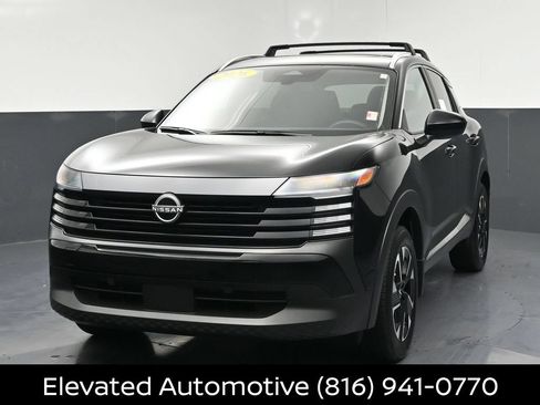 Certified 2026 Nissan Kicks SV w/ SV Premium Package AWD/4WD image 3