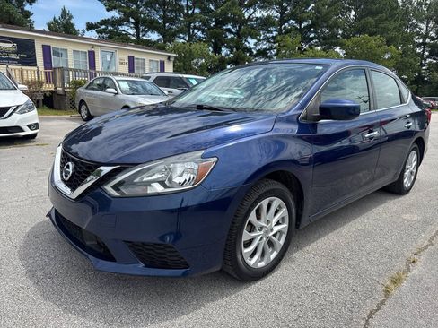 Used 2019 Nissan Sentra SV FWD image 1