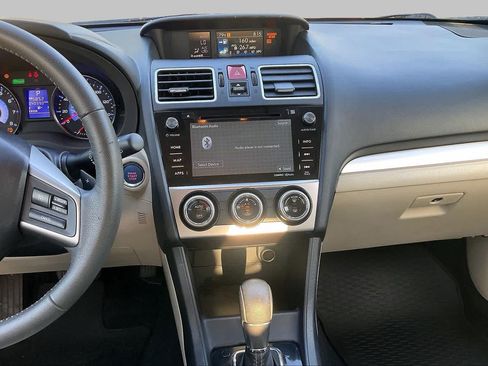 Used 2015 Subaru Crosstrek Touring w/ Popular Package #2 AWD/4WD image 7