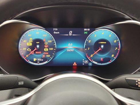 Used 2022 Mercedes-Benz C 300 Coupe image 9