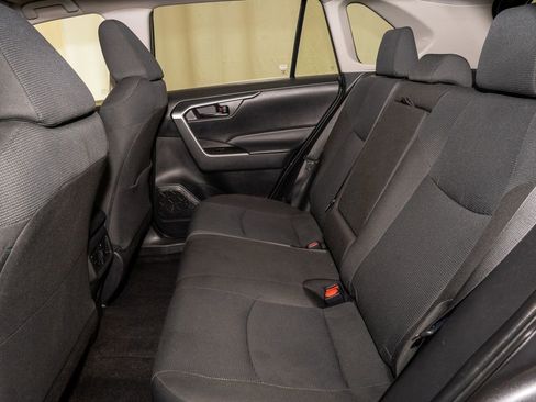 Used 2024 Toyota RAV4 LE image 7