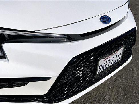 Certified 2024 Toyota Corolla SE image 26