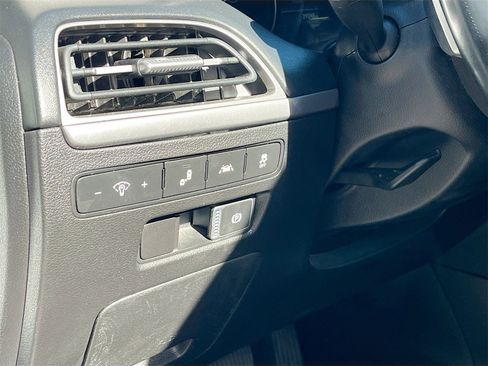 Used 2022 Hyundai Palisade SEL w/ Cargo Package image 10