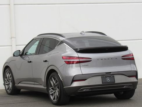 Used 2023 Genesis GV60 Advanced AWD/4WD image 5