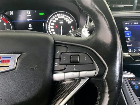 Used 2022 Cadillac XT6 Sport w/ Technology Package AWD/4WD image 12