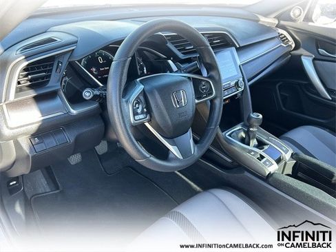 Used 2017 Honda Civic EX-T image 19