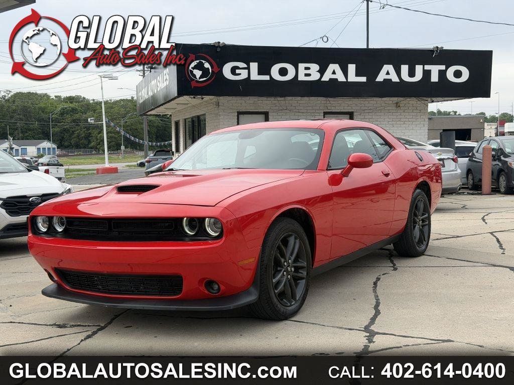 Used 2019 Dodge Challenger GT w/ Blacktop Package AWD/4WD image 1