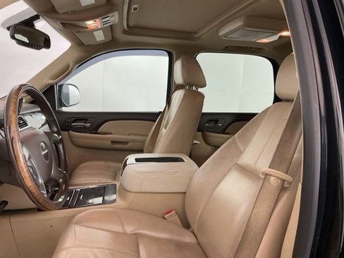 Used 2007 GMC Yukon Denali AWD/4WD image 9
