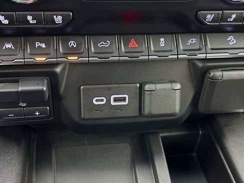 Certified 2021 GMC Sierra 1500 AT4 w/ AT4 Premium Package image 39