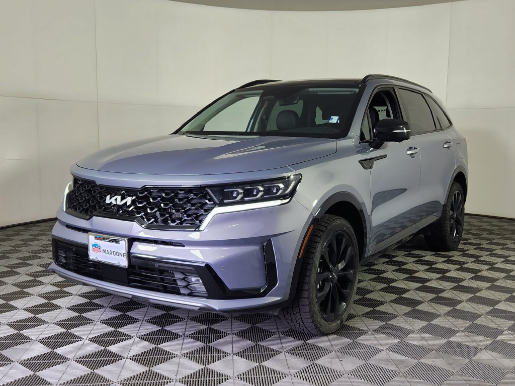 Used 2023 Kia Sorento SX AWD/4WD image 3