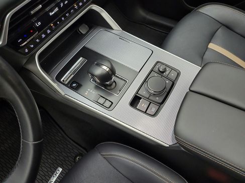 Used 2024 MAZDA CX-90 Plug-In Hybrid w/ Premium Plus AWD/4WD image 11