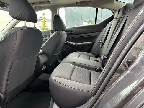 New 2025 Nissan Altima 2.5 SV w/ SV Special Edition Package image 18