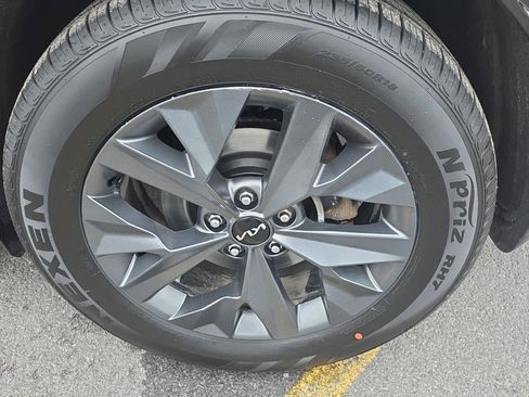 Certified 2023 Kia Sportage SX Prestige AWD/4WD image 4