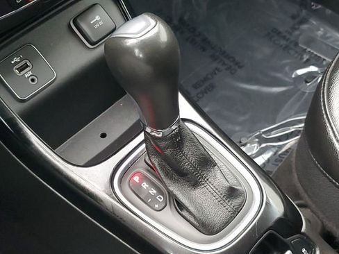 Used 2021 Jeep Compass Latitude image 27