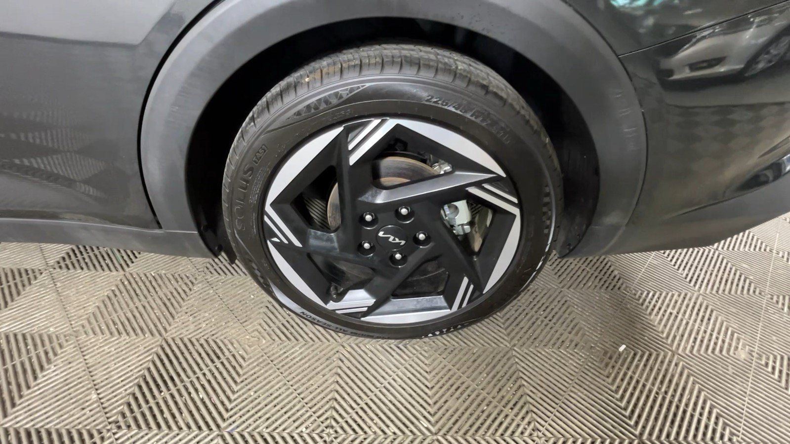 Used 2025 Kia K4 EX FWD image 24