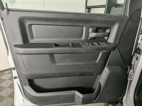 New 2026 RAM 5500 Tradesman w/ Chrome Appearance Group image 12