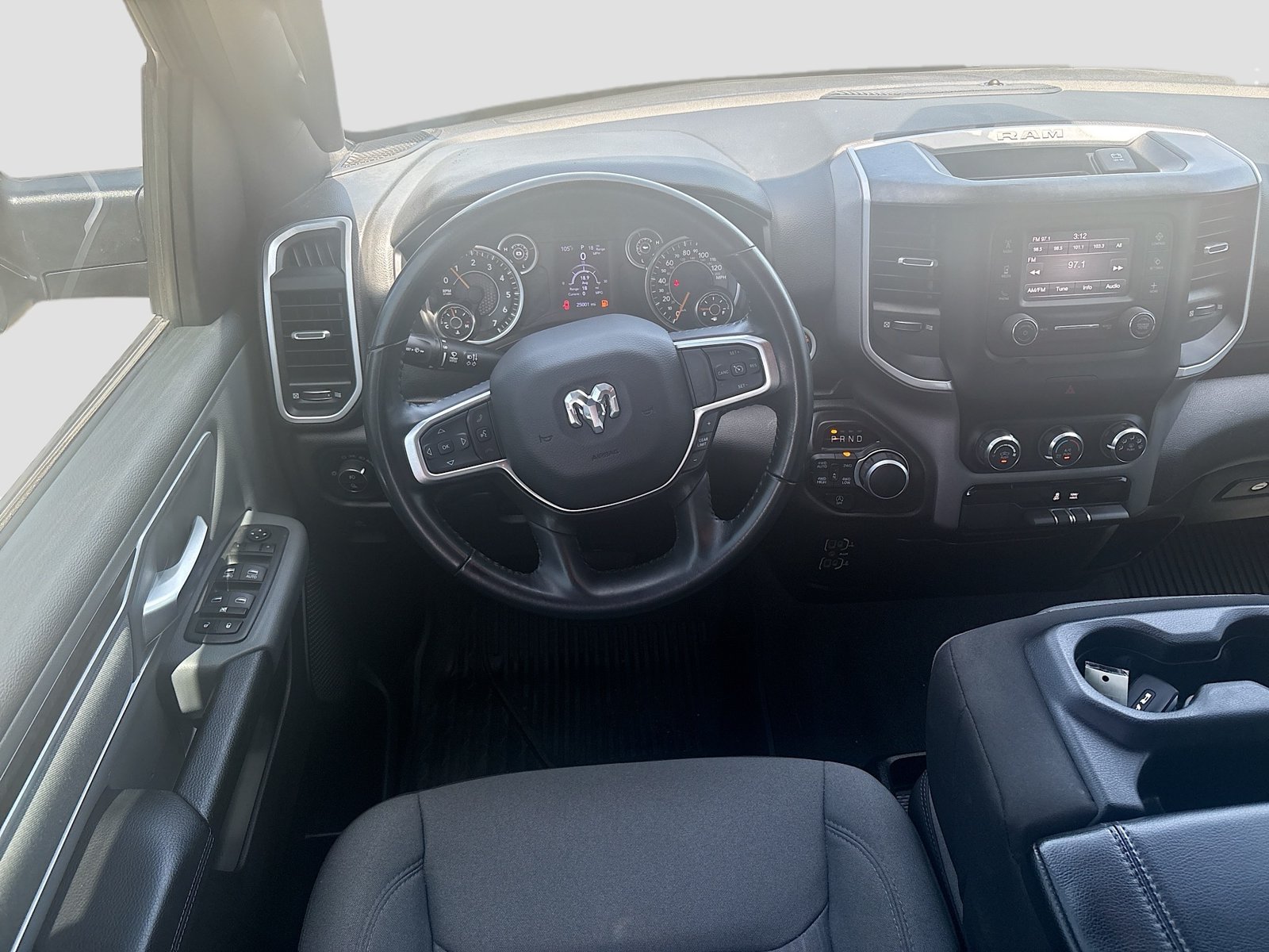 Used 2022 RAM 1500 Big Horn AWD/4WD image 20