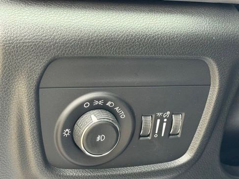 New 2026 Jeep Grand Cherokee L Limited AWD/4WD image 13