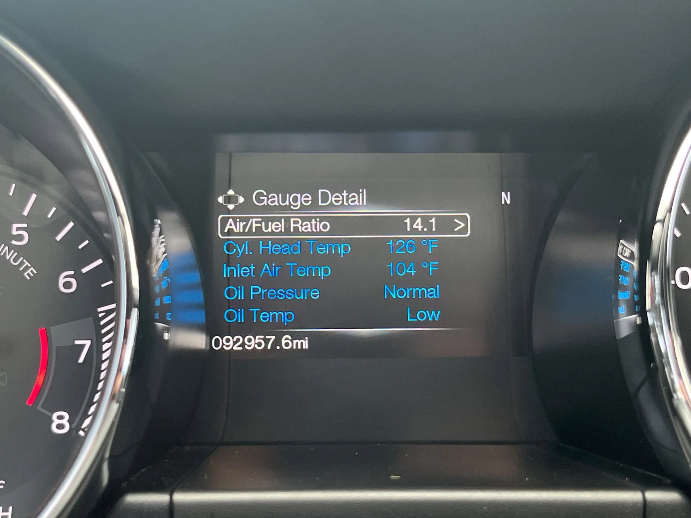 Used 2017 Ford Mustang Coupe RWD image 17